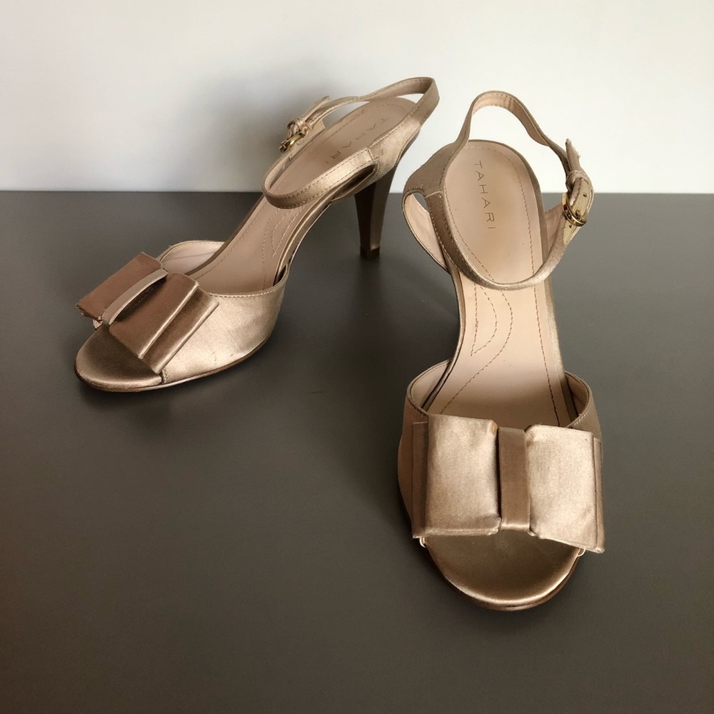 Tahari satin sling-back heels